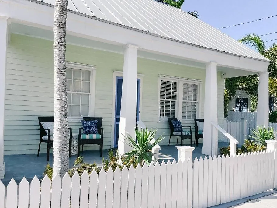 Old Town Home A Short Walk To Duval Couples Oasis Key West Dom wakacyjny
