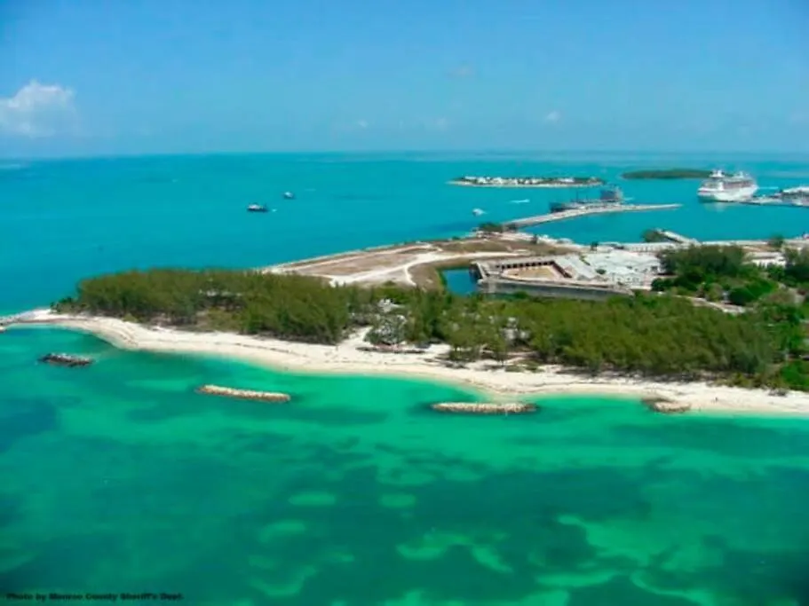 Dom wakacyjny Old Town Home A Short Walk To Duval Couples Oasis Key West